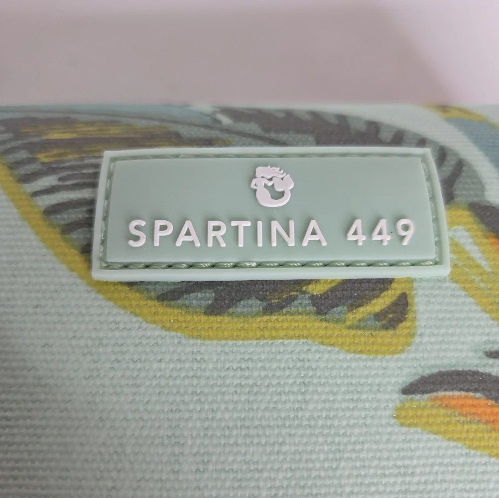 Spartina 449 Cosmetic Case Queenie Tropical Floral Sea Foam NWT